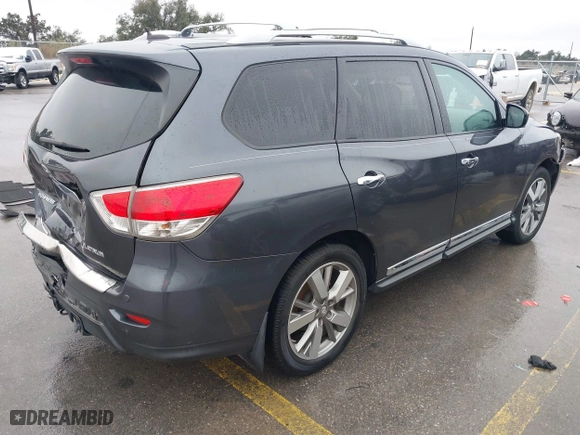 2013 Nissan Pathfinder SL with VIN 5N1AR2MN5DC647196, listed as a IAAI auction lot 41562785 with 154,670 mi miles. Bid and sale history available at carsss.com. Image 4.