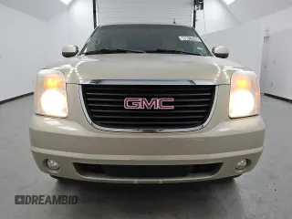 2007 GMC Yukon SLT with VIN 1GKFC13J77R132288, listed as a Copart auction lot 46817645 with 218,494 mi miles and Clean Title. Bid and sale history available at carsss.com. Image 5.