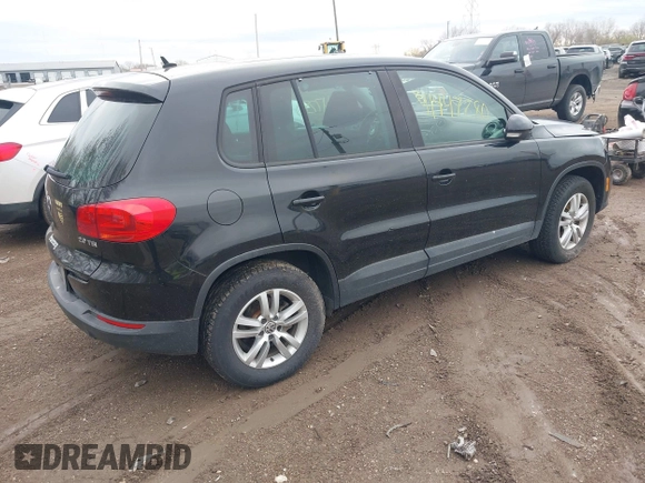 2012 Volkswagen Tiguan SE with VIN WVGAV7AX7CW609609, listed as a IAAI auction lot 41947280 with 77,942 mi miles and . Bid and sale history available at DreamBid. Image 4.