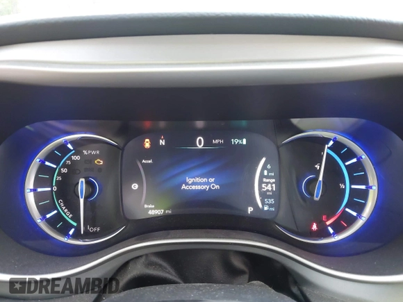 2018 Chrysler Pacifica Hybrid Touring Plus с VIN 2C4RC1H70JR187642, выставлен на аукционе IAAI как лот 42568596 с пробегом 48 907 миль миль и . История ставок и продаж доступна на DreamBid. Изображение 7.