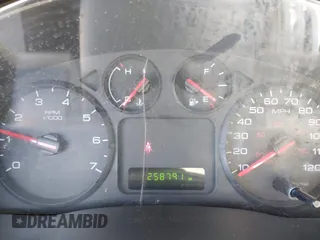 2005 Ford Freestyle SE with VIN 1FMZK04105GA30548, listed as a IAAI auction lot 41422368 with 258,791 mi miles. Bid and sale history available at carsss.com. Image 7.