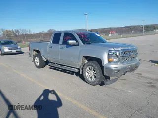 2014 Chevrolet Silverado 1500 LT with VIN 1GCVKREC1EZ134204, listed as a IAAI auction lot 40889755 with 174,575 mi miles and . Bid and sale history available at DreamBid. Image 1.