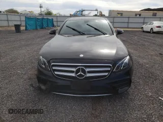 2017 Mercedes-Benz E-Class E 300 Luxury with VIN WDDZF4JB9HA042515, listed as a Copart auction lot 72860302 with 31,647 mi miles. Bid and sale history available at carsss.com. Image 5.