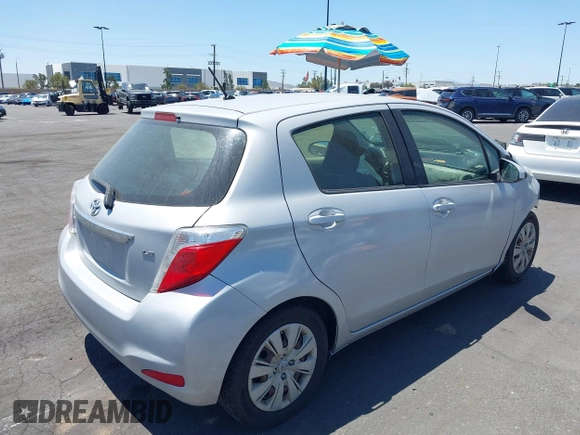 2012 Toyota Yaris L z VIN JTDKTUD3XCD533644, wystawiony jako IAAI lot #42286777 z przebiegiem 149 185 mil mil oraz . Historia ofert i sprzedaży dostępna na DreamBid. Obrazek 4.