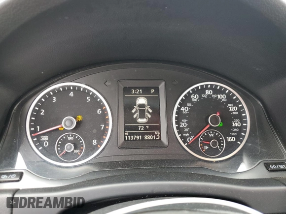 2017 Volkswagen Tiguan S with VIN WVGAV7AX9HK002092, listed as a Copart auction lot 52210695 with 113,791 mi miles and Salvage Title. Bid and sale history available at DreamBid. Image 9.