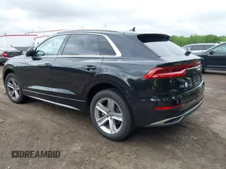 2019 Audi Q8 Premium z VIN WA1AVAF16KD019301, wystawiony jako IAAI lot #42227309 z przebiegiem 84 431 mil mil oraz . Historia ofert i sprzedaży dostępna na DreamBid. Obrazek 3.