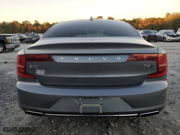 2017 Volvo S90 Momentum with VIN YV1A22MKXH1004479, listed as a Copart auction lot 81897894 with 0 mi miles and Salvage Title. Bid and sale history available at carsss.com. Image 6.