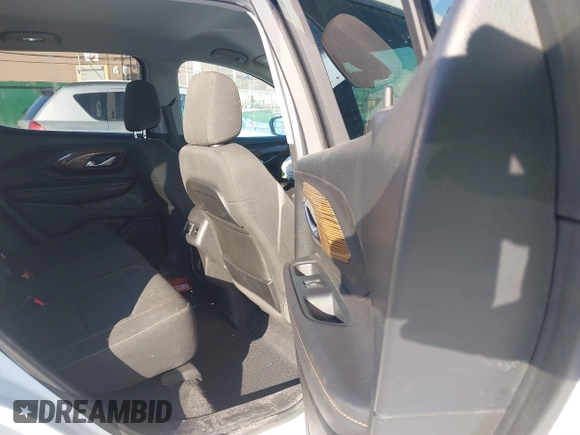 2020 GMC Terrain SLE with VIN 3GKALMEV8LL201910, listed as a IAAI auction lot 41650442 with 55,087 mi miles. Bid and sale history available at carsss.com. Image 8.