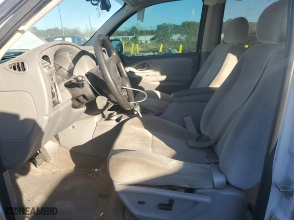 2009 Chevrolet TrailBlazer LT w/1LT with VIN 1GNDS33S192117198, listed as a Copart auction lot 86470444 with 182,167 mi miles and Salvage Title. Bid and sale history available at carsss.com. Image 7.