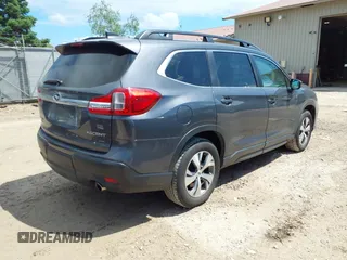 2019 Subaru Ascent Premium с VIN 4S4WMACDXK3473663, выставлен на аукционе IAAI как лот 42352276 с пробегом 124 898 миль миль и . История ставок и продаж доступна на DreamBid. Изображение 4.