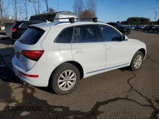 2014 Audi Q5 Premium Plus with VIN WA1LFAFP5EA045579, listed as a Copart auction lot 43961755 with 175,265 mi miles and Salvage Title. Bid and sale history available at carsss.com. Image 3.