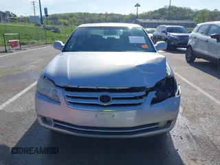 2006 Toyota Avalon XL with VIN 4T1BK36B36U153708, listed as a IAAI auction lot 42049995 with 205,803 mi miles. Bid and sale history available at carsss.com. Image 12.