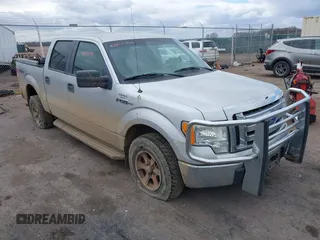 2009 Ford F-150 XL z VIN 1FTPW14VX9KC22443, wystawiony jako IAAI lot #41829299 z przebiegiem 92 120 mil mil oraz . Historia ofert i sprzedaży dostępna na DreamBid. Obrazek 1.