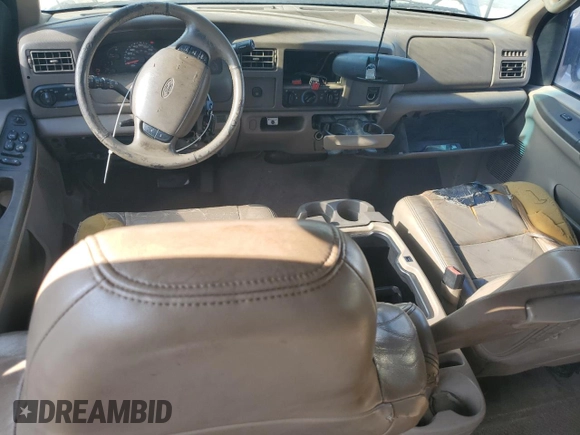 2002 Ford Excursion Special Serv z VIN 1FMNU40L92EA53356, wystawiony jako Copart lot #65188184 z przebiegiem 245 397 mil mil oraz Szkoda całkowita • Salvage title. Historia ofert i sprzedaży dostępna na DreamBid. Obrazek 8.