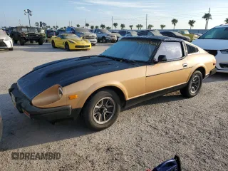1980 Datsun 280ZX z VIN HS130221335, wystawiony jako Copart lot #76338304 z przebiegiem 135 266 mil mil oraz Szkody całkowita. Historia ofert i sprzedaży dostępna na DreamBid. Obrazek 1.