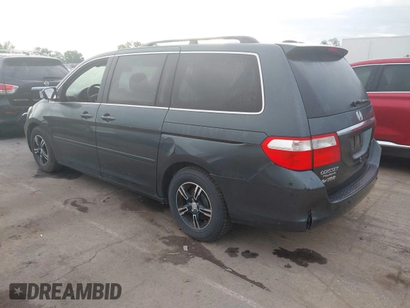 2006 Honda Odyssey TOURING with VIN 5FNRL38816B057196, listed as a IAAI auction lot 42106856 with 186,566 mi miles. Bid and sale history available at carsss.com. Image 3.