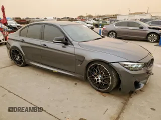 2018 BMW M3 z VIN WBS8M9C59J5J77887, wystawiony jako Copart lot #47548905 z przebiegiem 79 143 mil mil oraz Tytuł czysty. Historia ofert i sprzedaży dostępna na DreamBid. Obrazek 4.