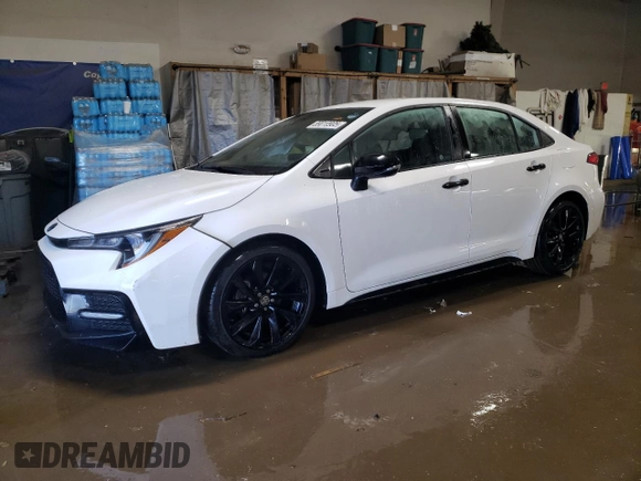 2022 Toyota Corolla SE with VIN 5YFS4MCE9NP122056, listed as a Copart auction lot 89010905 with 86,589 mi miles and Salvage Title. Bid and sale history available at carsss.com. Image 1.