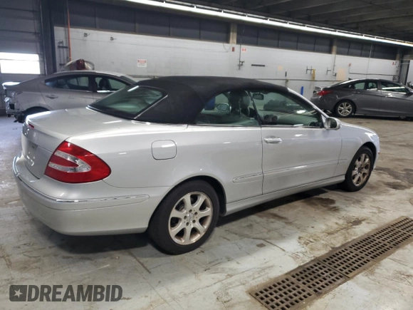 2004 Mercedes-Benz CLK 320 with VIN WDBTK65G54T005178, listed as a Copart auction lot 58312605 with 101,127 mi miles and Salvage title. Bid and sale history available at DreamBid. Image 3.