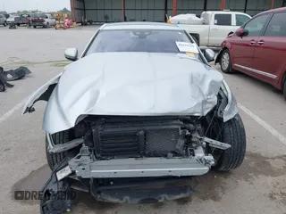 2017 Jaguar XE 35t Prestige z VIN SAJAK4BV2HA963732, wystawiony jako IAAI lot #42275319 z przebiegiem 32 600 mil mil oraz . Historia ofert i sprzedaży dostępna na DreamBid. Obrazek 11.