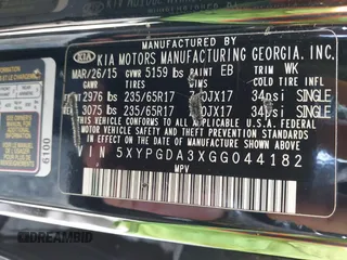 2016 Kia Sorento LX z VIN 5XYPGDA3XGG044182, wystawiony jako IAAI lot #42312303 z przebiegiem 107 844 mil mil oraz . Historia ofert i sprzedaży dostępna na DreamBid. Obrazek 9.