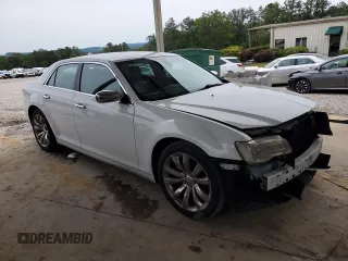 2018 Chrysler 300 Limited z VIN 2C3CCAEG7JH314035, wystawiony jako Copart lot #56311455 z przebiegiem 130 490 mil mil oraz Szkody całkowita. Historia ofert i sprzedaży dostępna na DreamBid. Obrazek 4.
