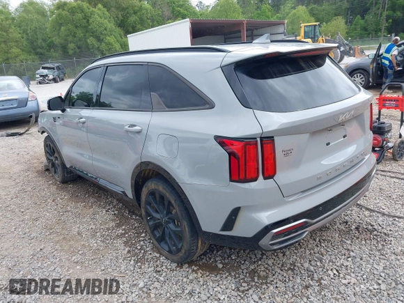 2022 Kia Sorento SX z VIN 5XYRK4LF7NG127080, wystawiony jako IAAI lot #42092519 z przebiegiem 108 300 mil mil oraz . Historia ofert i sprzedaży dostępna na DreamBid. Obrazek 3.