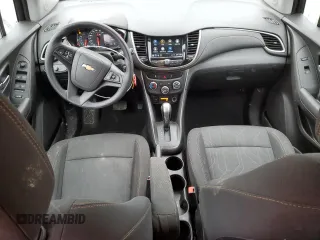 2018 Chevrolet Trax LT with VIN 3GNCJLSBXJL275946, listed as a Copart auction lot 43624505 with 42,918 mi miles and Salvage Title. Bid and sale history available at carsss.com. Image 8.
