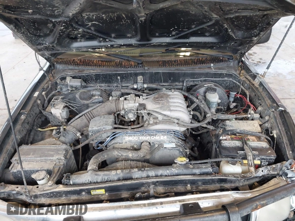 2004 Toyota Tacoma with VIN 5TEWN72N84Z336126, listed as a IAAI auction lot 41490400 with 243,647 mi miles and . Bid and sale history available at DreamBid. Image 10.