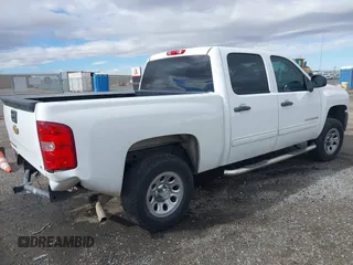 2013 Chevrolet Silverado 1500 LT with VIN 3GCPCSEA6DG176264, listed as a IAAI auction lot 41248694 with 173,165 mi miles and . Bid and sale history available at DreamBid. Image 4.