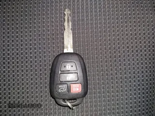 2016 Toyota RAV4 XLE z VIN 2T3RFREV5GW450313, wystawiony jako IAAI lot #42341363 z przebiegiem 68 761 mil mil oraz . Historia ofert i sprzedaży dostępna na DreamBid. Obrazek 11.