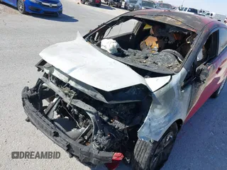 2012 Kia Rio EX z VIN KNADN4A3XC6050082, wystawiony jako IAAI lot #41680237 z przebiegiem Nie podano mil oraz . Historia ofert i sprzedaży dostępna na DreamBid. Obrazek 6.