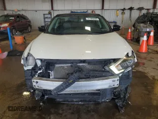 2017 Nissan Maxima SV with VIN 1N4AA6AP9HC394789, listed as a Copart auction lot 61909625 with 102,164 mi miles and Salvage title. Bid and sale history available at DreamBid. Image 5.