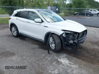 2019 Infiniti QX50 Essential с VIN 3PCAJ5M12KF108142, выставлен на аукционе IAAI как лот 42602327 с пробегом 71 575 миль миль и . История ставок и продаж доступна на DreamBid. Изображение 1.