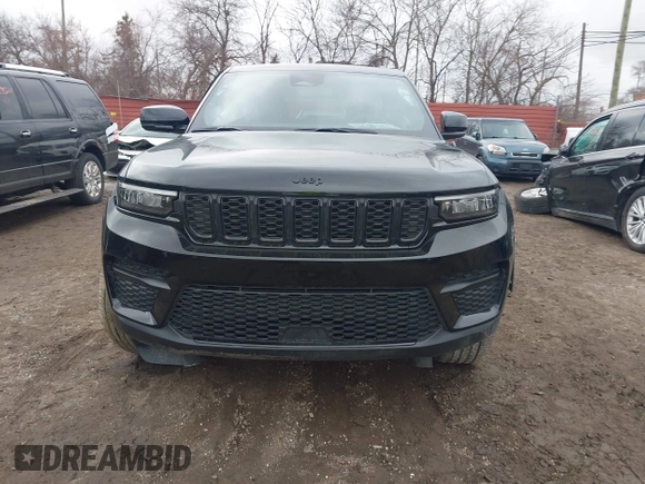 2023 Jeep Grand Cherokee Laredo z VIN 1C4RJHAG4PC599198, wystawiony jako IAAI lot #41741474 z przebiegiem 19 162 mil mil oraz . Historia ofert i sprzedaży dostępna na DreamBid. Obrazek 12.