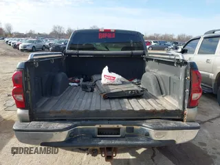 2003 Chevrolet Silverado 1500 with VIN 2GCEK19T231219036, listed as a IAAI auction lot 41771844 with 260,013 mi miles. Bid and sale history available at carsss.com. Image 17.