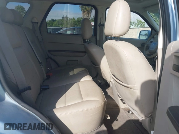 2008 Ford Escape Hybrid с VIN 1FMCU59H08KE47320, выставлен на аукционе IAAI как лот 42520315 с пробегом 278 075 миль миль и . История ставок и продаж доступна на DreamBid. Изображение 8.