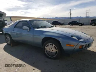 1985 Porsche 928 z VIN WP0JB092XFS860634, wystawiony jako Copart lot #49650775 z przebiegiem 140 644 mil mil oraz Tytuł czysty. Historia ofert i sprzedaży dostępna na DreamBid. Obrazek 4.