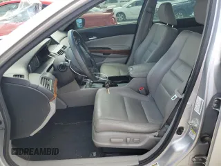 2011 Honda Accord EX-L z VIN 1HGCP3F8XBA018477, wystawiony jako Copart lot #58626995 z przebiegiem 74 108 mil mil oraz Szkoda całkowita • Salvage title. Historia ofert i sprzedaży dostępna na DreamBid. Obrazek 7.