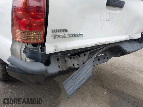2015 Toyota Tacoma z VIN 5TFTX4CN6FX047623, wystawiony jako IAAI lot #42458260 z przebiegiem 224 496 mil mil oraz . Historia ofert i sprzedaży dostępna na DreamBid. Obrazek 6.