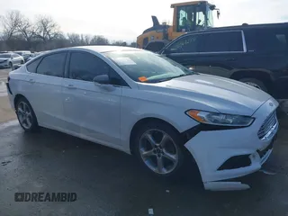 2014 Ford Fusion SE with VIN 3FA6P0H98ER272236, listed as a IAAI auction lot 41624642 with 201,930 mi miles. Bid and sale history available at carsss.com. Image 13.