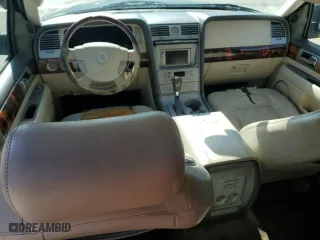 2004 Lincoln Navigator Luxury with VIN 5LMFU27R34LJ17518, listed as a Copart auction lot 81985954 with 223,829 mi miles and Clean Title. Bid and sale history available at carsss.com. Image 8.