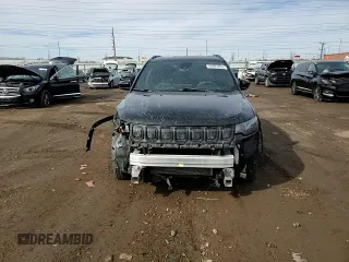 2022 Jeep Compass Altitude with VIN 3C4NJDBB7NT194299, listed as a Copart auction lot 46697265 with 21,809 mi miles and Salvage Title. Bid and sale history available at carsss.com. Image 10.