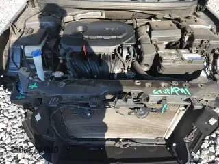 2019 Hyundai Sonata Limited с VIN 5NPE34AF5KH796046, выставлен на аукционе Copart как лот 69208655 с пробегом 133 873 миль миль и На запчасти • Non repairable. История ставок и продаж доступна на DreamBid. Изображение 14.