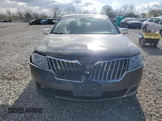 2011 Lincoln MKZ with VIN 3LNHL2GC2BR764078, listed as a Copart auction lot 52889095 with 204,653 mi miles and Salvage Title. Bid and sale history available at DreamBid. Image 5.