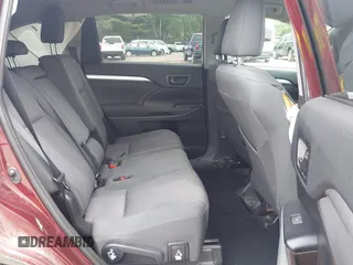 2019 Toyota Highlander LE with VIN 5TDBZRFH6KS943719, listed as a IAAI auction lot 42610730 with 64,089 mi miles and . Bid and sale history available at DreamBid. Image 8.