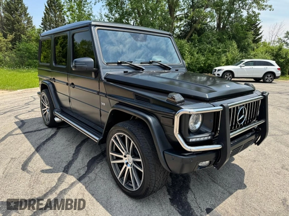 2015 Mercedes-Benz G 550 z VIN WDCYC3HF7FX229273, wystawiony jako Copart lot #61272625 z przebiegiem 72 318 mil mil oraz Czysty tytuł • Clean title. Historia ofert i sprzedaży dostępna na DreamBid. Obrazek 1.