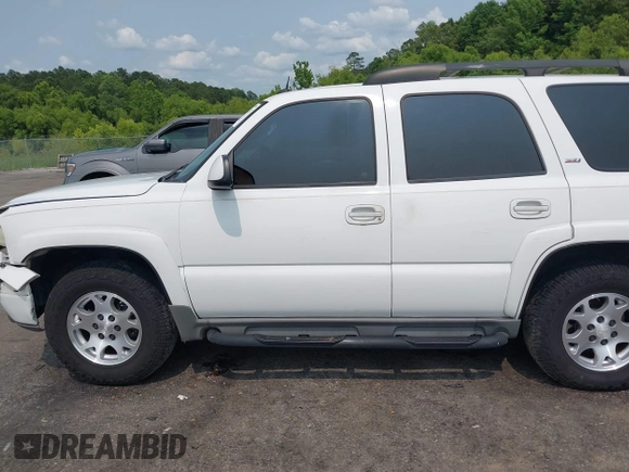 2005 Chevrolet Tahoe Z71 with VIN 1GNEC13T55R229552, listed as a IAAI auction lot 42391832 with 173,633 mi miles and . Bid and sale history available at DreamBid. Image 14.