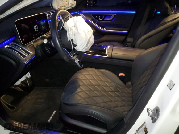 2023 Mercedes-Benz S-Class S 580 with VIN W1K6G7GB7PA236919, listed as a Copart auction lot 84039304 with 4,854 mi miles and Salvage Title. Bid and sale history available at carsss.com. Image 7.