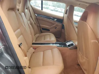 2016 Porsche Panamera S E-Hybrid z VIN WP0AD2A77GL040200, wystawiony jako Copart lot #56223035 z przebiegiem 113 659 mil mil oraz Szkody całkowita. Historia ofert i sprzedaży dostępna na DreamBid. Obrazek 10.